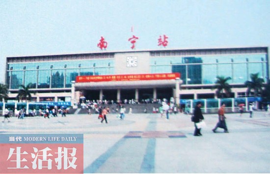 南宁火车站将“大变脸” 站底跑地铁门前又起高架