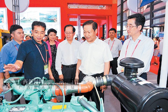 彭清华陈武参观第十届中国-东盟博览会展馆(图)