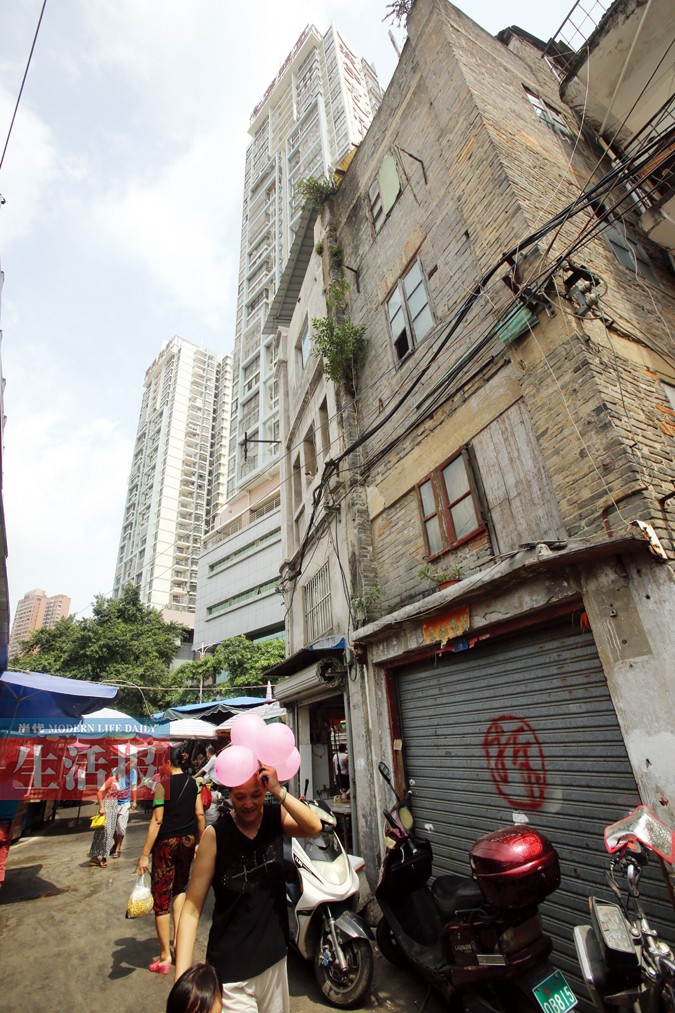 南宁老街老宅渐行渐远 旧城改造能否留下乡愁？